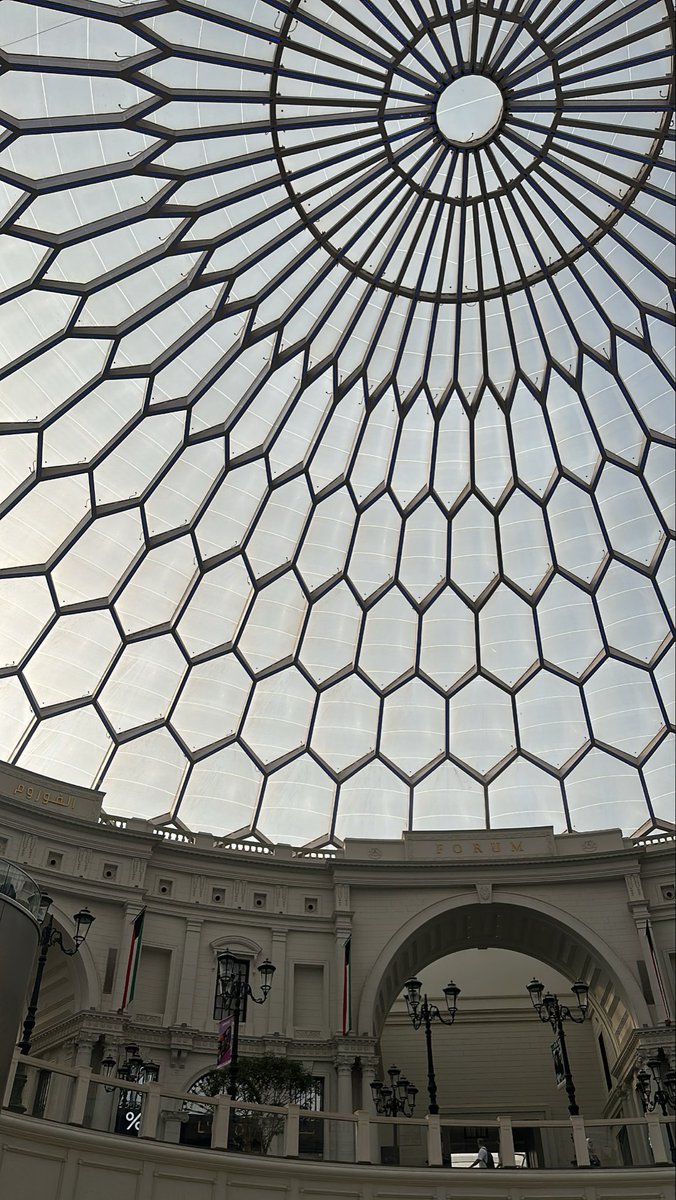 KE 🇦🇪 tweet media