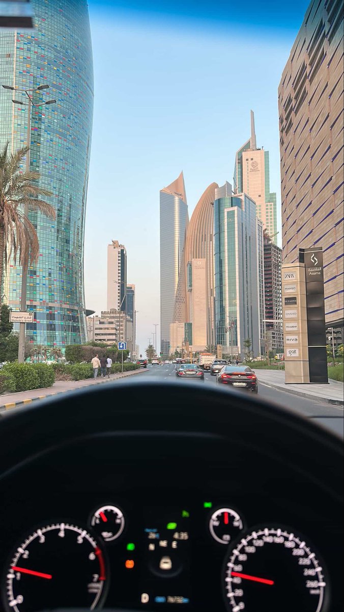 KE 🇦🇪 tweet media