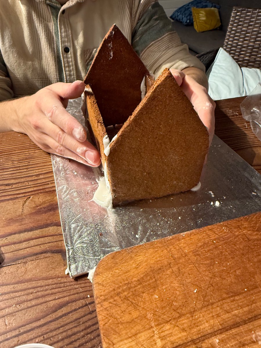 specfictions's tweet image. Trust the process. Trust the process. Please. Trust the process