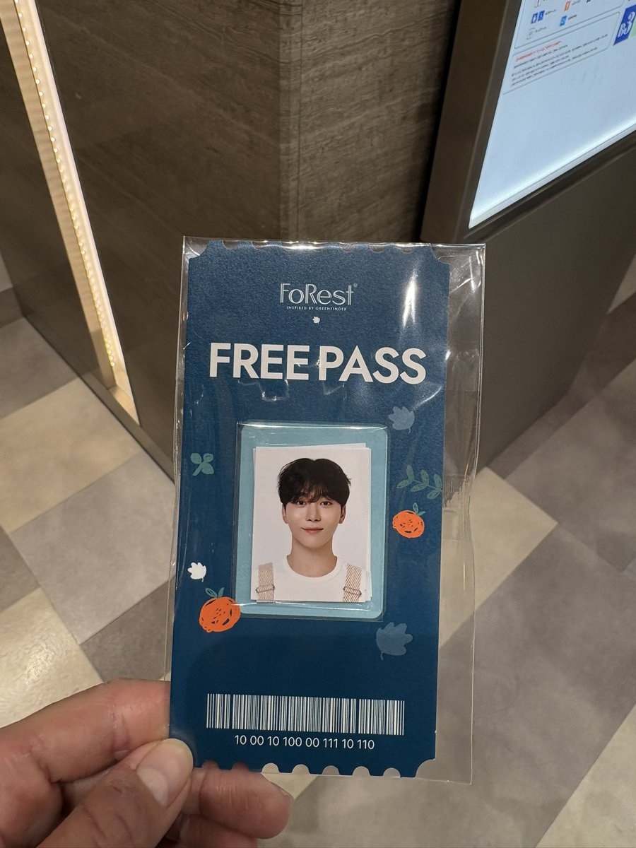 あつこ tweet media