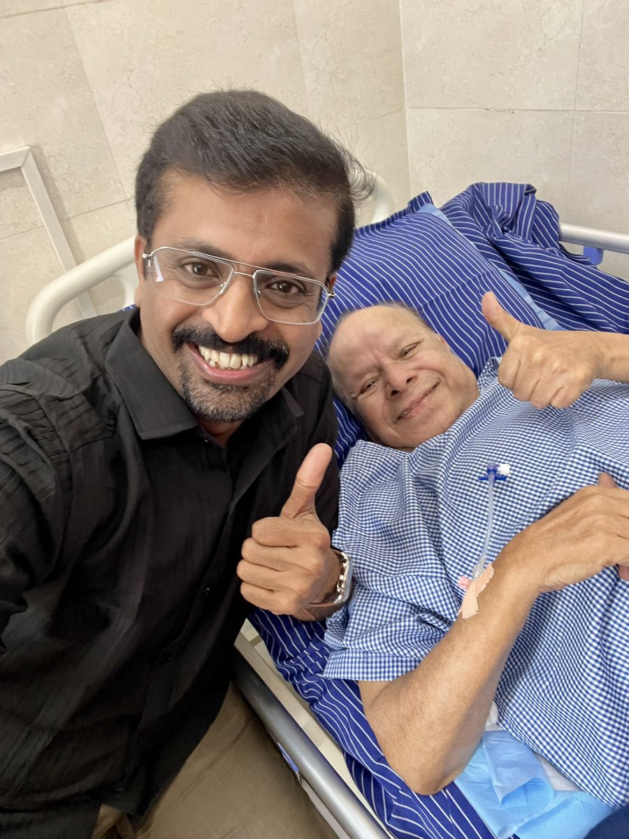 HarishNagaraju_'s tweet photo. ನಗುತ್ತಲೇ... ನಗಿಸುತ್ತಲೇ ಬದುಕಿಗೆ ವಿದಾಯ ಹೇಳಿದ ಹಿರಿಯ ಜೀವ. ಆಸ್ಪತ್ರೆಯ ಹಾಸಿಗೆಯಲ್ಲಿ , ನೋವಲ್ಲೂ ಮತ್ತೆ ಆರೋಗ್ಯವಾಗಿ ಬರ್ತೀನಿ ಅನ್ನುವ ಅವರ ಮನೋಬಲ ನಮ್ಮೆಲ್ಲರಿಗೂ ಸ್ಪೂರ್ತಿ. ನಿಮ್ಮಾತ್ಮಕ್ಕೆ ಭಗವಂತ ಸದ್ಗತಿ ನೀಡಲಿ ಉಮೇಶಣ್ಣ 🙏🏻. ಓಂ ಶಾಂತಿ @NewsoNewsu
#umesh #actorumesh #rip #nomore #restinpeace #omshanthi #veteran #kannadaactor #kannadasenioractor #kannadafilm #kannadafilmindustry