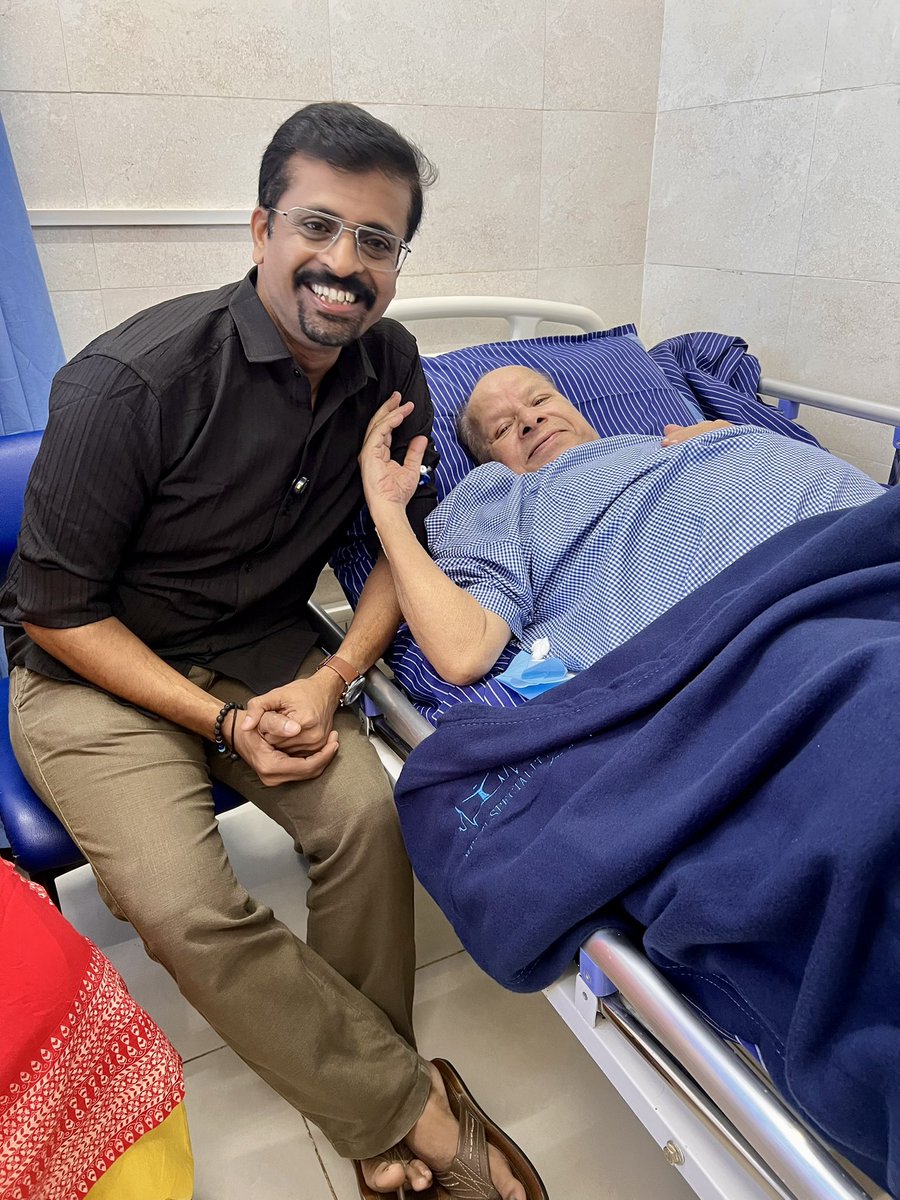 ನಗುತ್ತಲೇ... ನಗಿಸುತ್ತಲೇ ಬದುಕಿಗೆ ವಿದಾಯ ಹೇಳಿದ ಹಿರಿಯ ಜೀವ. ಆಸ್ಪತ್ರೆಯ ಹಾಸಿಗೆಯಲ್ಲಿ , ನೋವಲ್ಲೂ ಮತ್ತೆ ಆರೋಗ್ಯವಾಗಿ ಬರ್ತೀನಿ ಅನ್ನುವ ಅವರ ಮನೋಬಲ ನಮ್ಮೆಲ್ಲರಿಗೂ ಸ್ಪೂರ್ತಿ. ನಿಮ್ಮಾತ್ಮಕ್ಕೆ ಭಗವಂತ ಸದ್ಗತಿ ನೀಡಲಿ ಉಮೇಶಣ್ಣ 🙏🏻. ಓಂ ಶಾಂತಿ <a href="/NewsoNewsu/">Newsonewsu</a> 
#umesh #actorumesh #rip #nomore #restinpeace #omshanthi