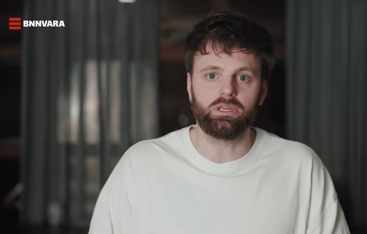 jndkgrf's tweet image. Ik maak één keer plaats voor @bobdijkgraaf (#FF).

Nieuw &apos;Briefje van Bob&apos; - aan Tim Hofman

buttkicken.nl/2025/11/30/bri…

#feyenoord #nepnieuws #BOOS #briefjevanbob