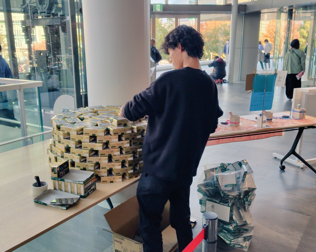 すしちよ tweet media