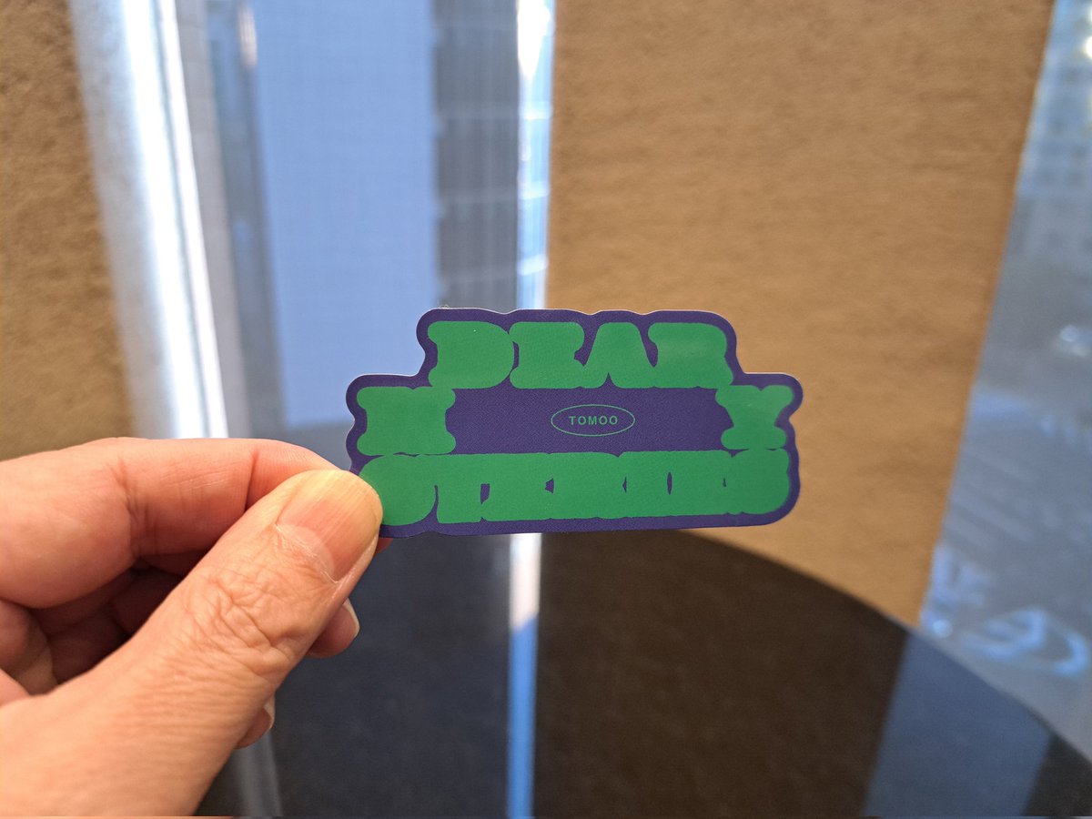 FCブースでB賞のステッカー当たりました😄今回はグッズは全く買わず