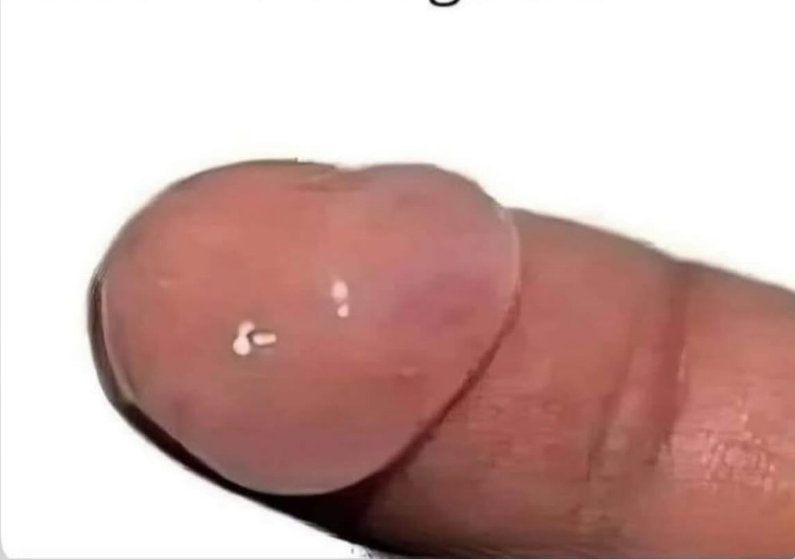 DocAtCDI's tweet image. just a friendly seasonal reminder that it only takes
this much
soap to kill flu germs