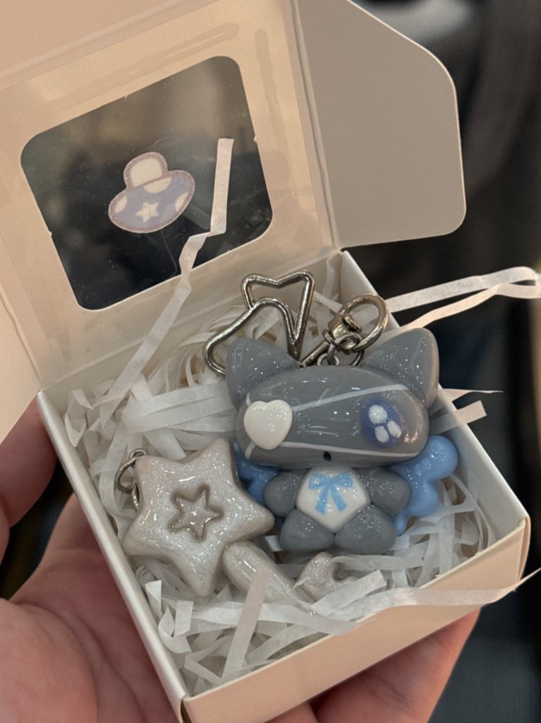 ilsangcloud's tweet image. 닷닷닷다녀왓어요…💫