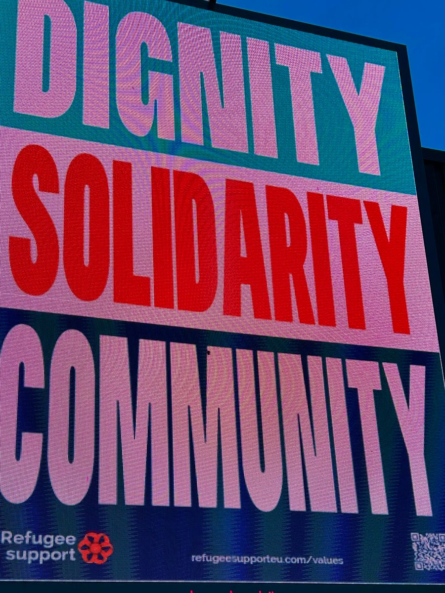 Good morning, comrades, it’s #SocialistSunday so I’m sending a super strong solidarity shoutout to socialists everywhere.
✊🌍✊🌏✊🌎✊

This weary world is in need of working class revolution — why not spark one in your own hometown?