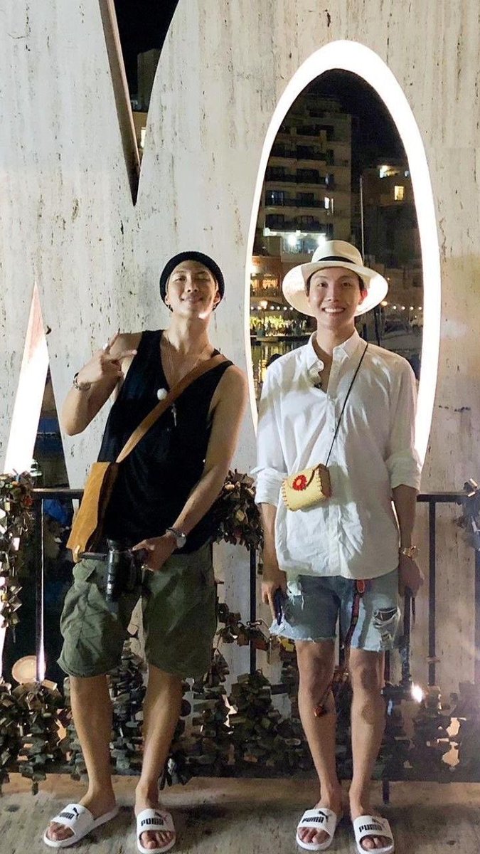 If this post is reaching you, drop a Purple Heart for Namjoon and Jhope!