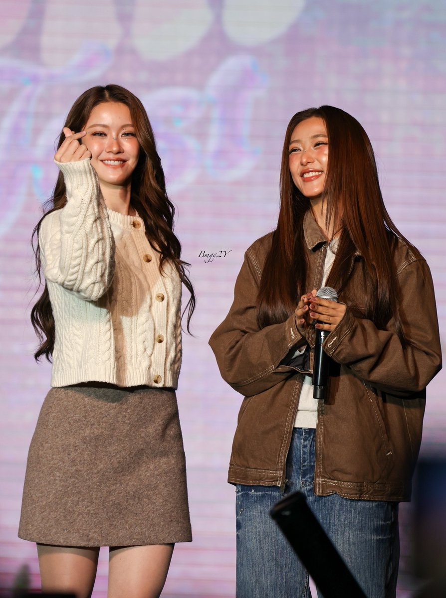I'm happy to see NamtanFilm

NAMTANFILM BLOOM AGAIN
#BBFanFestinMacau