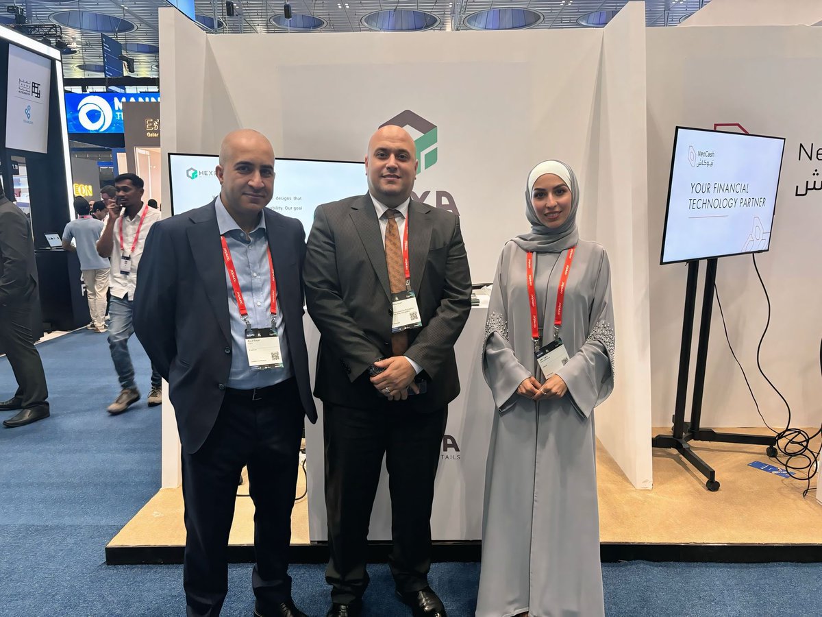 HexaCIT's tweet photo. اختتمنا مشاركتنا في MWC Doha 2025 بعد يومين مميزين استقبلنا خلالهما شركات قطرية ودولية ومستثمرين مهتمين بحلول Hexa الرقمية.
سعدنا بتمثيل الجناح الفلسطيني واستكشاف فرص تعاون واعدة.

#HEXA #MWCDoha2025 #Palestine #Tech #AI #Startup https://t.co/izlpVxhy19