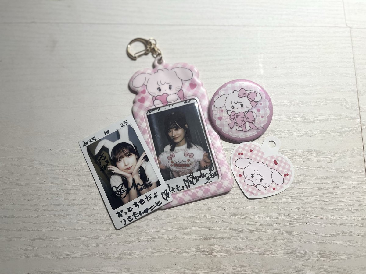 hinarisa31's tweet image. 昨日作ったボードは Mikkoのキャミーちゃんって子でとても耳がたらんと下がってて可愛いのです🐰🐰💕💕 やぱやひたんはお目目きゅるきゅるでウサギすぎる,,&amp;gt;᎑&amp;lt;,,💘💘💘 #Aivery  #Mikko