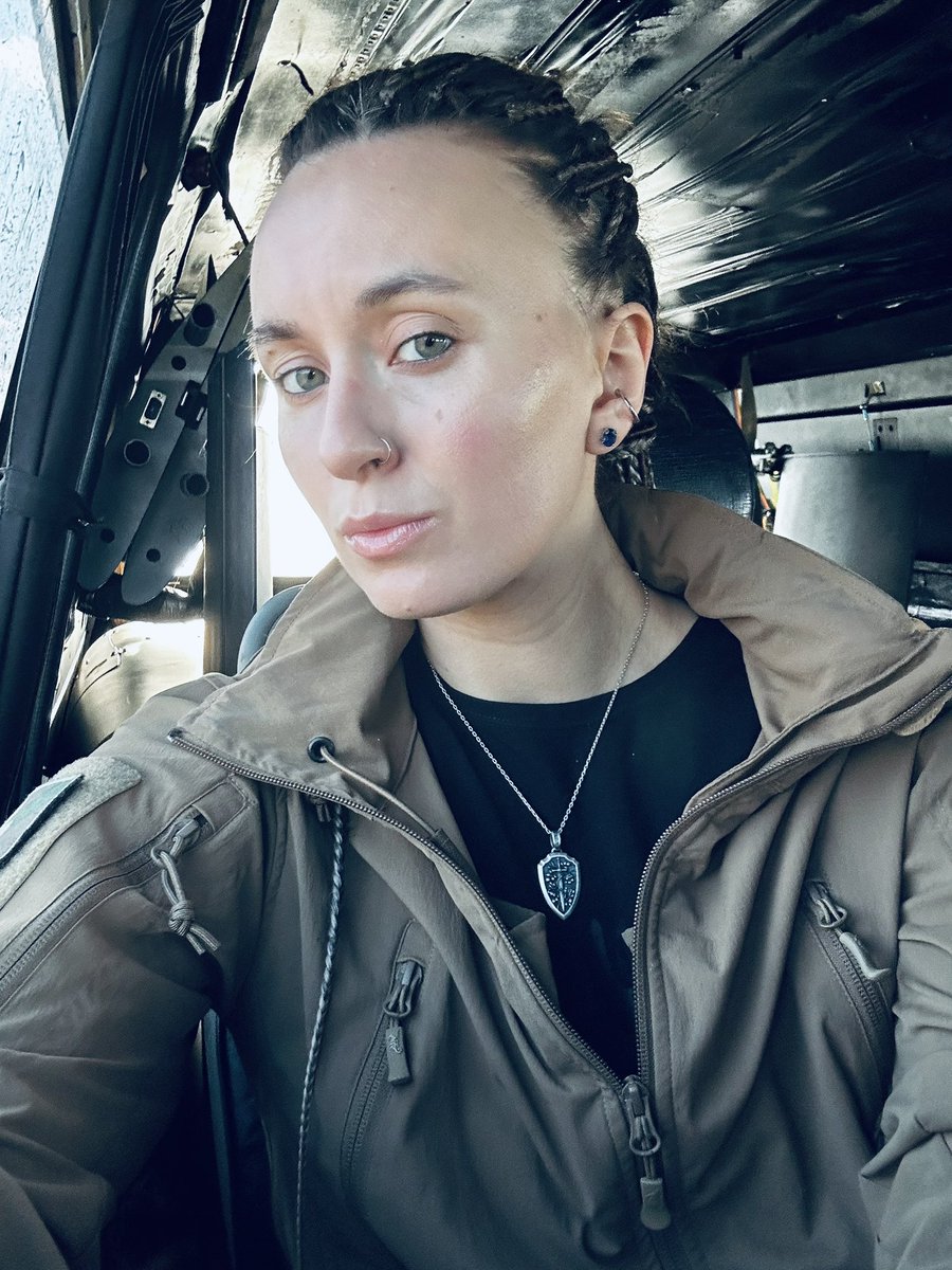 Те найбільше, що непокоїть мене - це властивість часу зіжмакувати в одне місиво довгі дні десятка років щоденної боротьби за виживання у протистоянні з більшим ворогом.
Люди часто й легко потрапляють в оману того, що так як зараз - буде завжди. 
Але якщо подивитися правді у вічі,