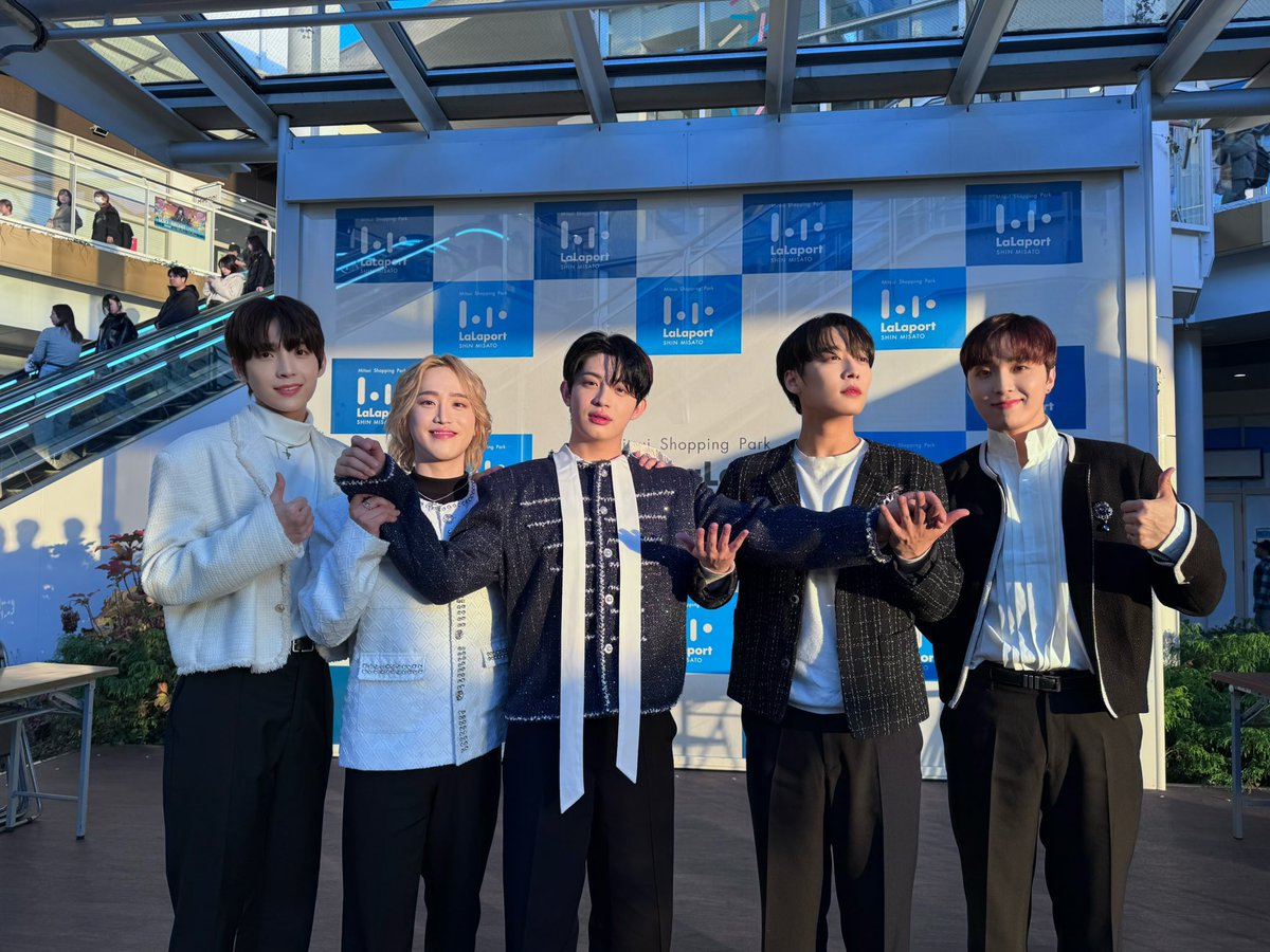 [📸]

EPTS Harnomy릴리즈이벤트🎶🥳

Thank you🩵EVERS

#EPTS #EPICTRAVELS #에픽트레버스