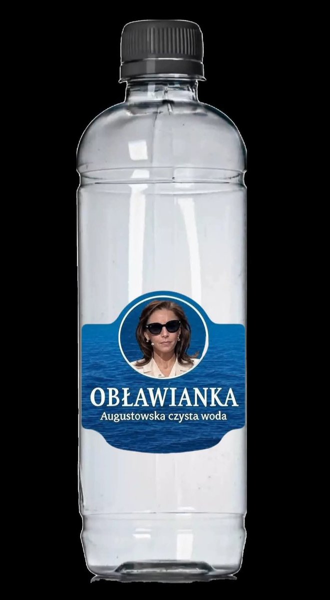 U nas również budują Dino we wiosce obok. Skończyli układać kostkę, w środku są już regały, kasy itp. Pewno odpalą na Boże Narodzenie. Sąsiedzi pytali czy będzie ta nowa pyszna woda w ofercie, bo nie mają tłiterza a ja mam. Miejmy nadzieję, że dane nam będzie ją kupić 😍🔥