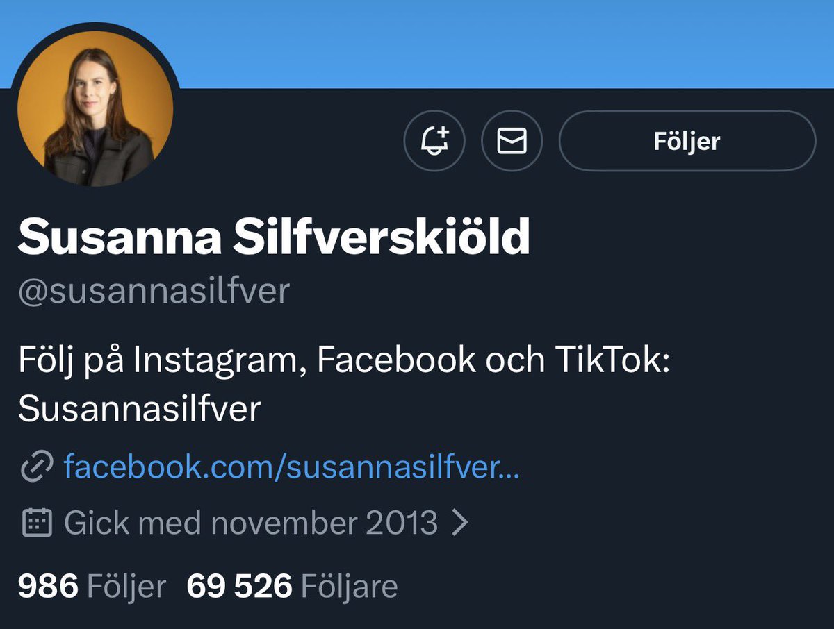 Kan någon gissa vem som avlönar denna person som dagligen sprider dynga om S? Det gör vi skattebetalare, hon är anställd på regeringskansliet av Moderaterna. Högern som skriker sig höga om transparens mörkar själva