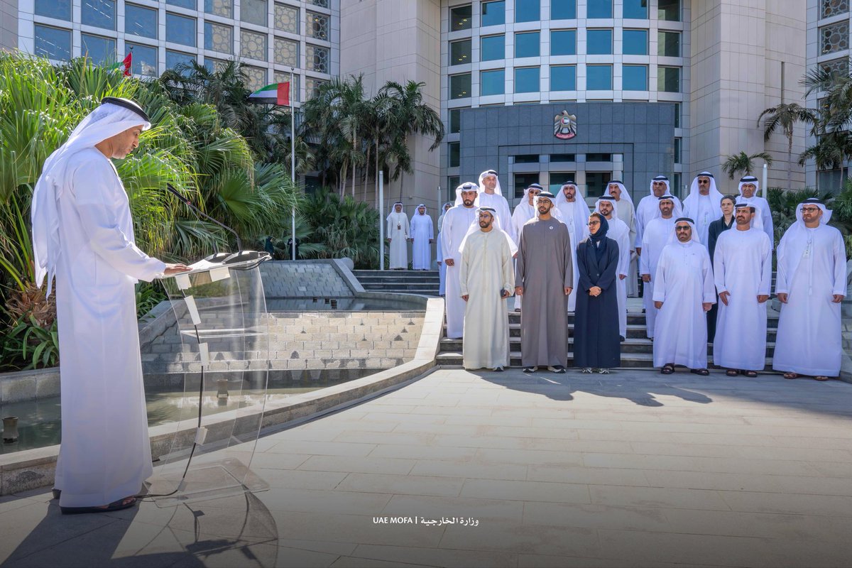 mofauae's tweet photo. وزارة الخارجية تحيي ذكرى شهداء الوطن الأبرار في يوم الشهيد
https://t.co/ra1PxbojPI https://t.co/EBSTrIgo45