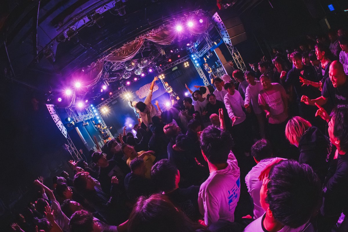 SOUNDGARDEN tweet media