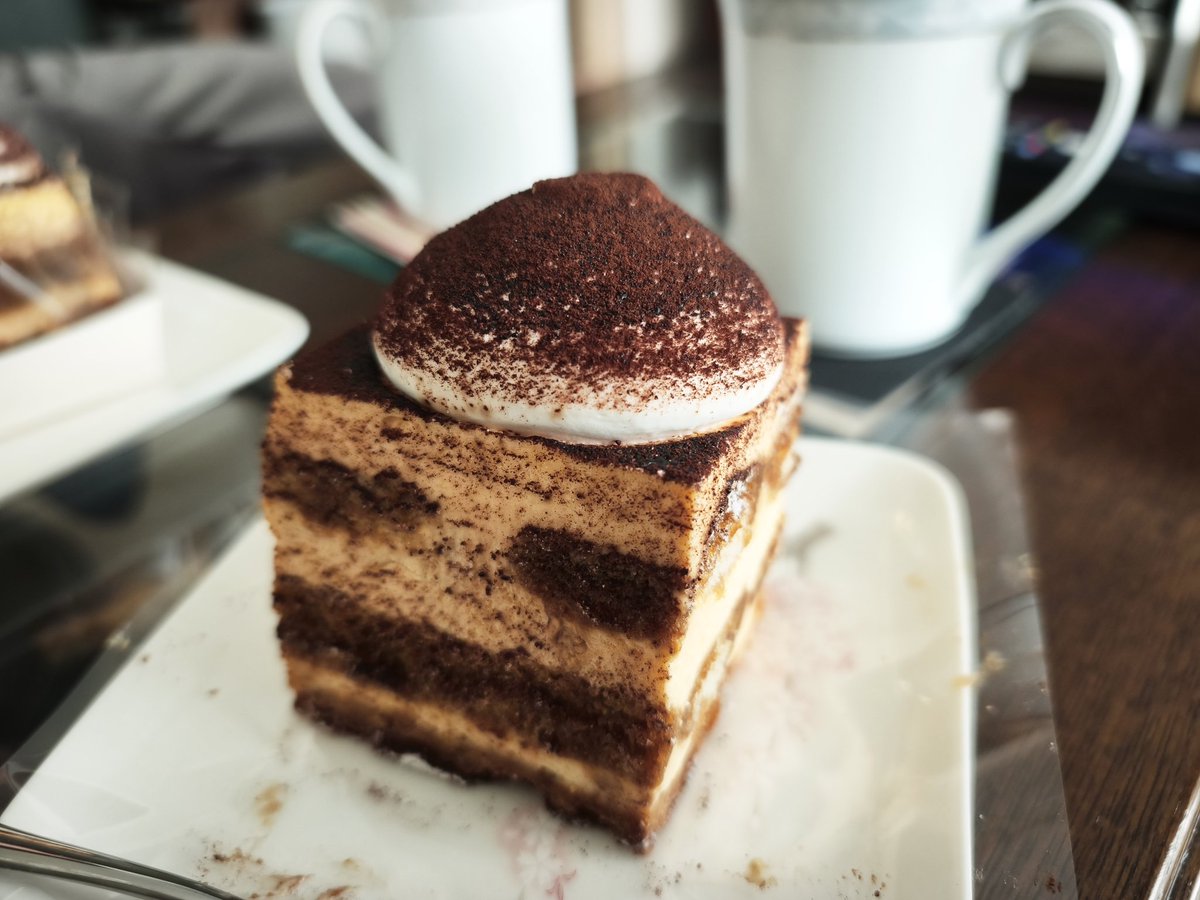 こうさんに教えてもらったティラミスを🍰
珈琲がしっかりと香る大人のティラミスで素敵でした✨👍