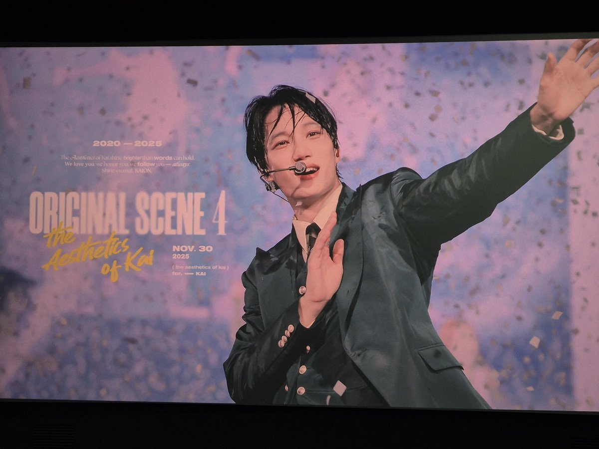 kkotbiuniverse's tweet image. 종인이 솔로 데뷔 5주년에 열린 모픽님의 영상회를 설레는 마음으로 기다렸습니다
종인이의 작은 표정,몸짓에도 미소가 지어지고 
명실상부한 월드 클래스 퍼포머 카이의 멋있는 모습에 다시 한 번 반했어요 
마냥 즐겁고 행복한 시간이었답니다
영상회 준비하시느라 애쓰셨습니다 ♡
#filmhero_kai