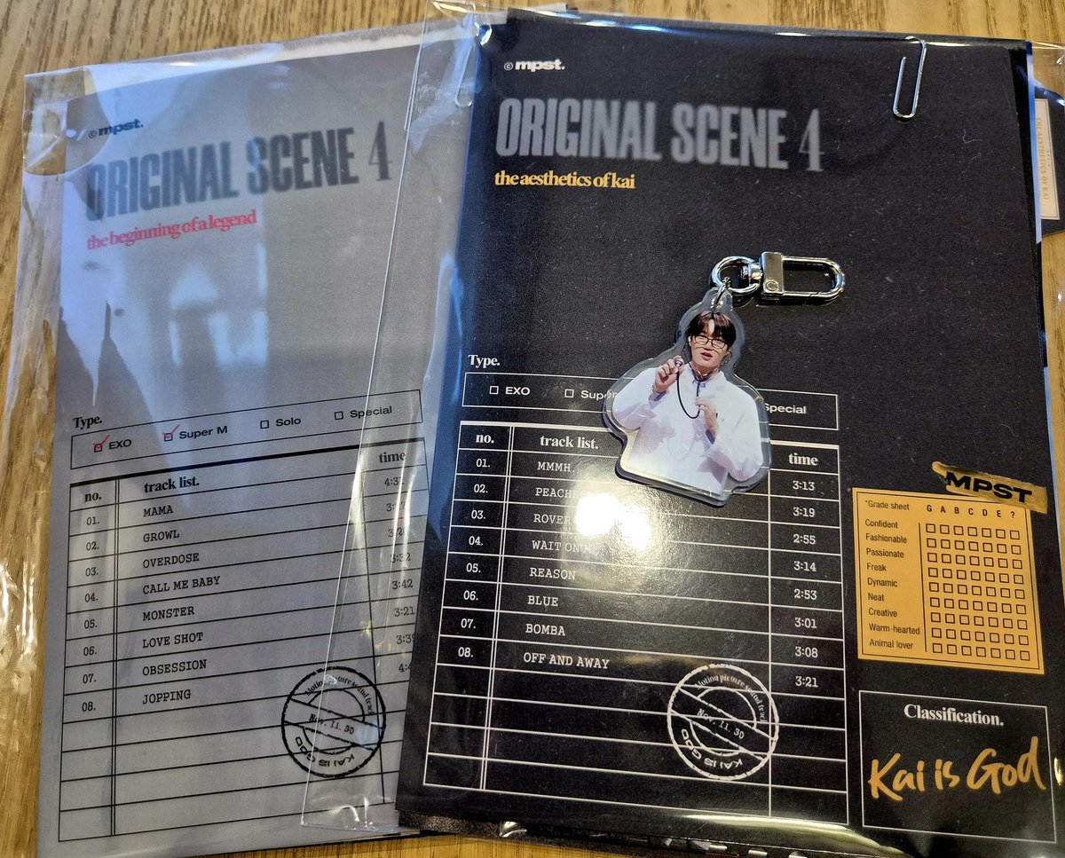 kkotbiuniverse's tweet image. 종인이 솔로 데뷔 5주년에 열린 모픽님의 영상회를 설레는 마음으로 기다렸습니다
종인이의 작은 표정,몸짓에도 미소가 지어지고 
명실상부한 월드 클래스 퍼포머 카이의 멋있는 모습에 다시 한 번 반했어요 
마냥 즐겁고 행복한 시간이었답니다
영상회 준비하시느라 애쓰셨습니다 ♡
#filmhero_kai