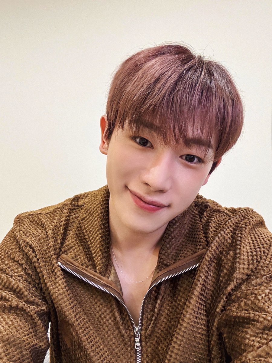 official__wonho's tweet image. 위니들이랑 11월 마무리를 함께💙

#원호 #WONHO