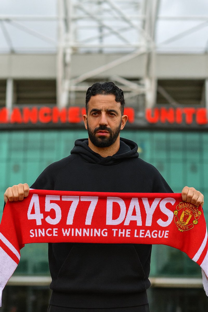 trophylessdays's tweet image. 4577 days