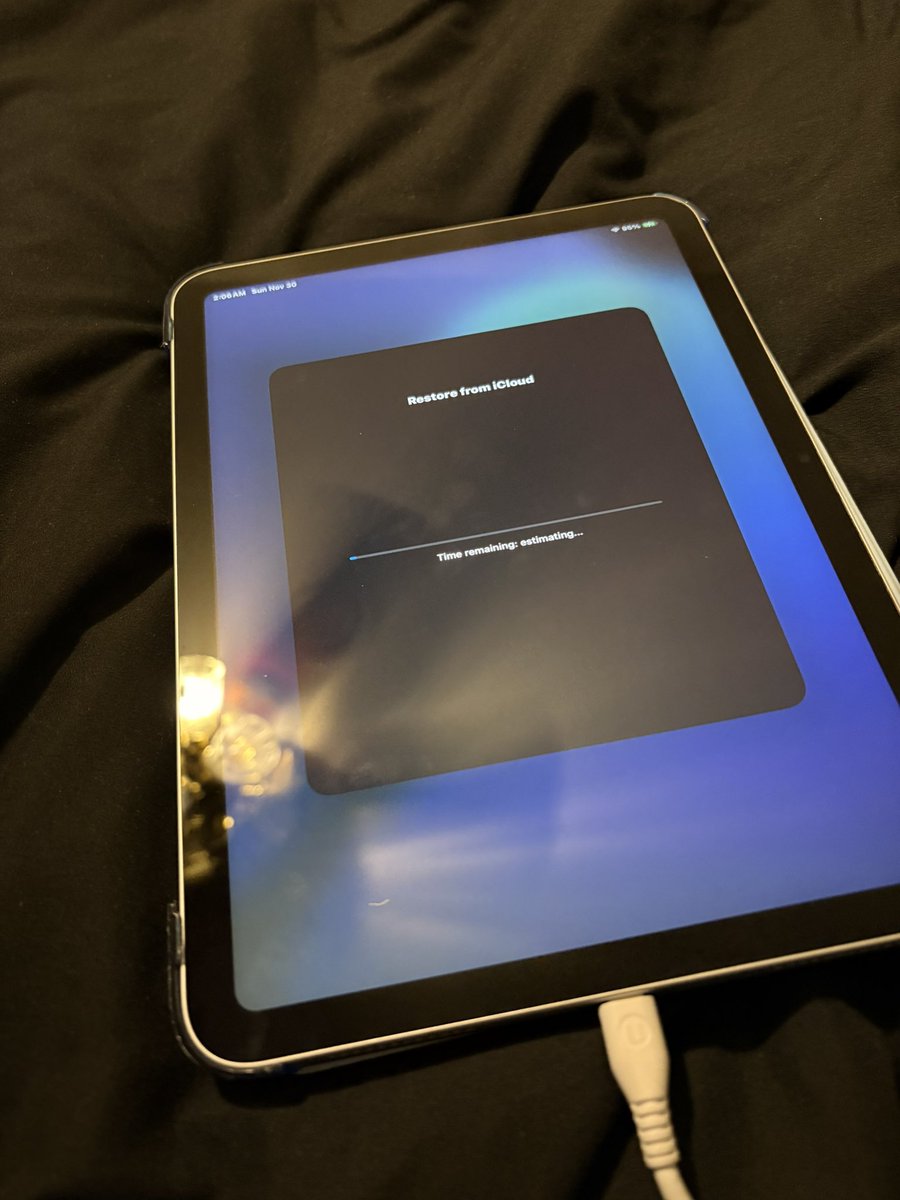 wtfmeech's tweet image. NOT YALL MAD I GOT AN IPAD…