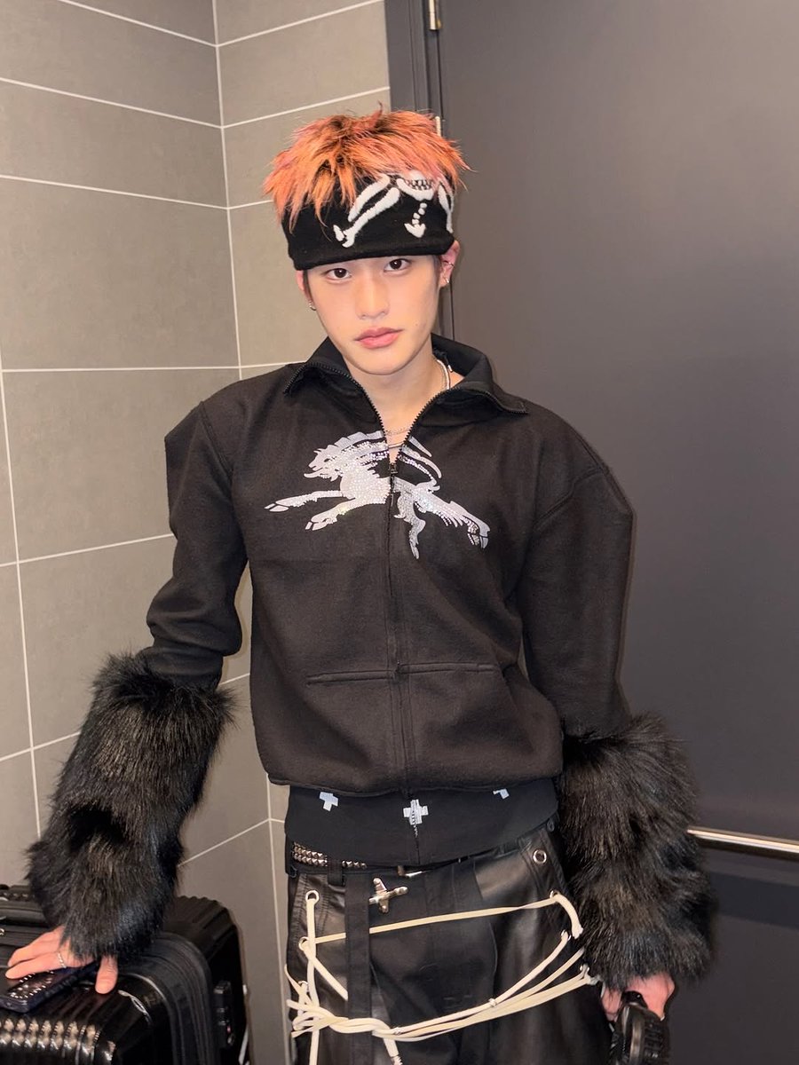 k1ngk1ngmandoo's tweet image. 사랑해요.....