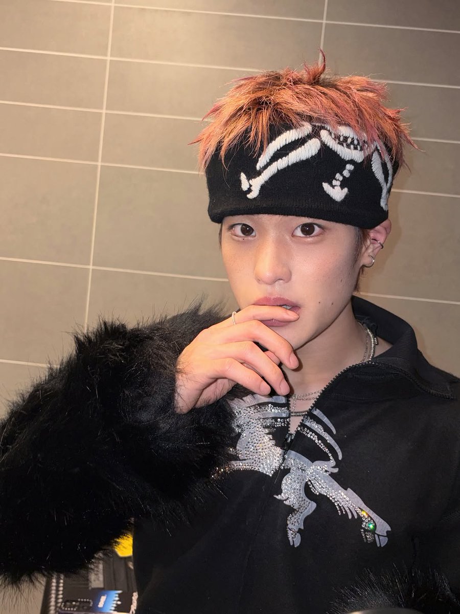 k1ngk1ngmandoo's tweet image. 사랑해요.....