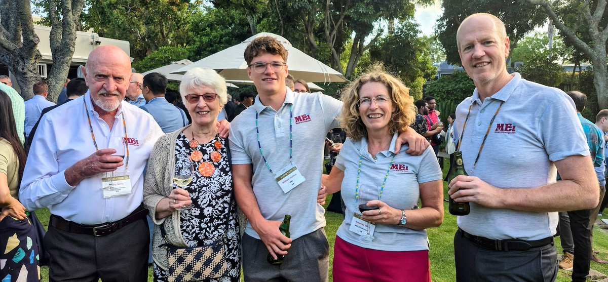 barrywills's tweet image. #MEIBlog: November summary: Cape Town and a birthday celebration
min-eng.blogspot.com/2025/11/novemb…