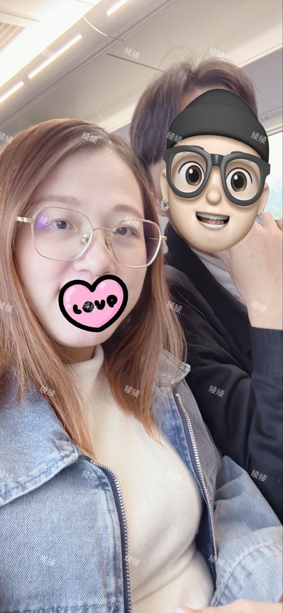 回台中的路上 沒有座位票只剩下自由座

我就在找位置的時候 突然有人很小聲的跟我說 這裡有位置 

他等我坐下來的時候  跟我說 我是不是綾綾
這種的巧遇也太神奇了吧 緣分嗎🤔<a href="/Peter199819/">Peter.L彼特</a>