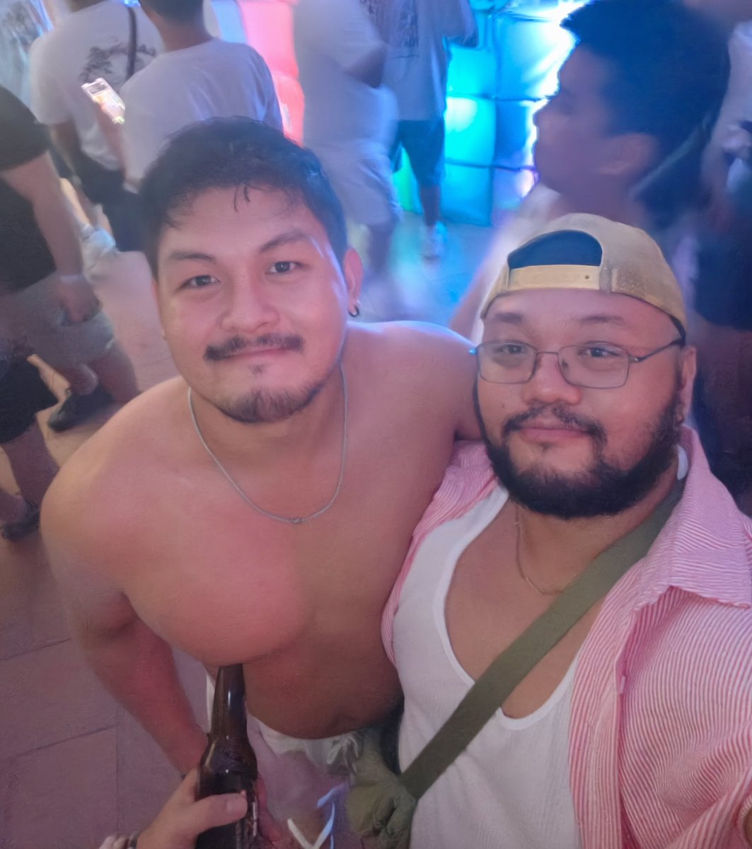 ✨B0N✨ tweet media