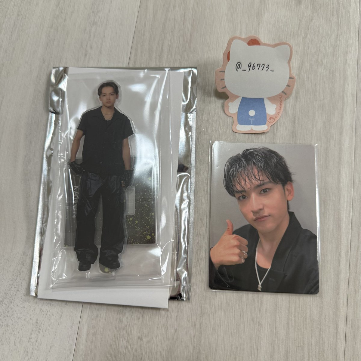 _96773_'s tweet image. ラスピ アクスタ メセカ

【譲】 カノン

【求】 同種ルイ

郵送希望📮

お取引をキャンセルされてしまった為
ダメ元ですが改めて交換してくださる方を探します😭
交換お済みの方がほとんどかと思いますが
どなたかいらっしゃいませんか😭

#THELASTPIEACE 
#ラスピ交換