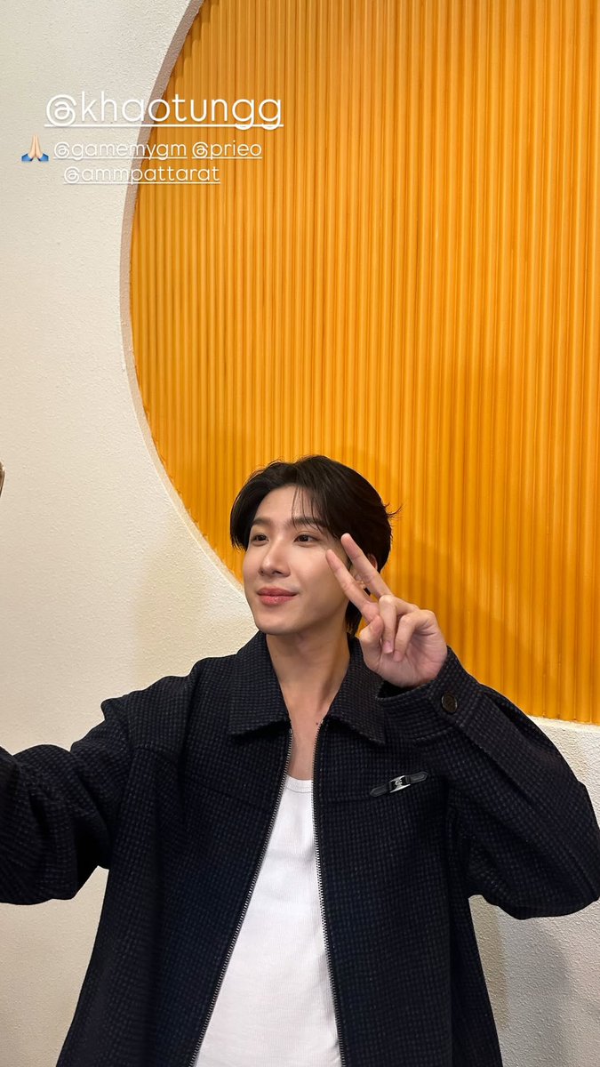 ✌️

IGs — som_somzz (update)

KHAOTUNG WITH ITSSKIN 

#ITSSKINxKhaotung
#khaotungg #เด็กน้อยของขต