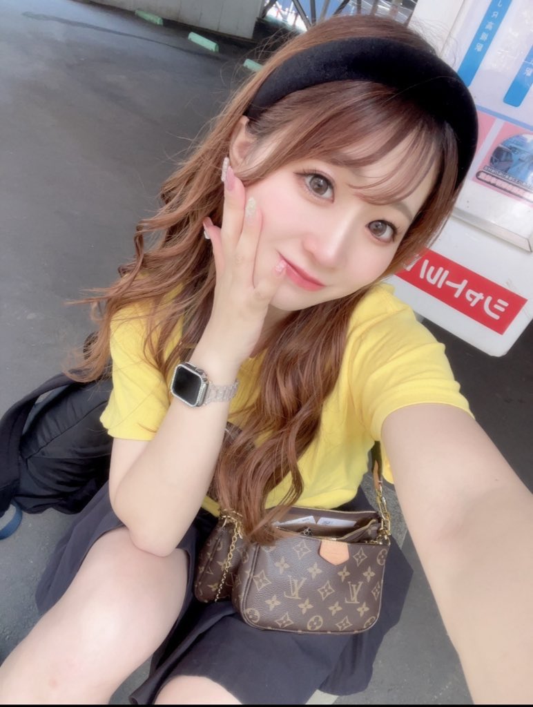 明日から12月か〜✨ 一発目爆出ししたいーーー🥹☝️