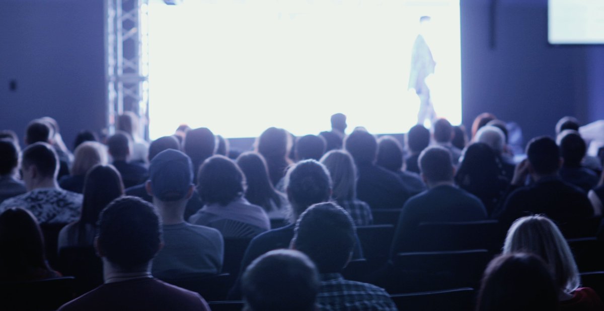 社内マニュアルよりスポンサーマニュアルを作ろう／

最近、カンファレンス出展の機会が増えてきました。
その中で、出展マニュアルを作成しない企業様も一定数いらっしゃり、、、

結果として
・やり取りが増える
・テキストの振り返りの手間が増大する
という状況が発生します。