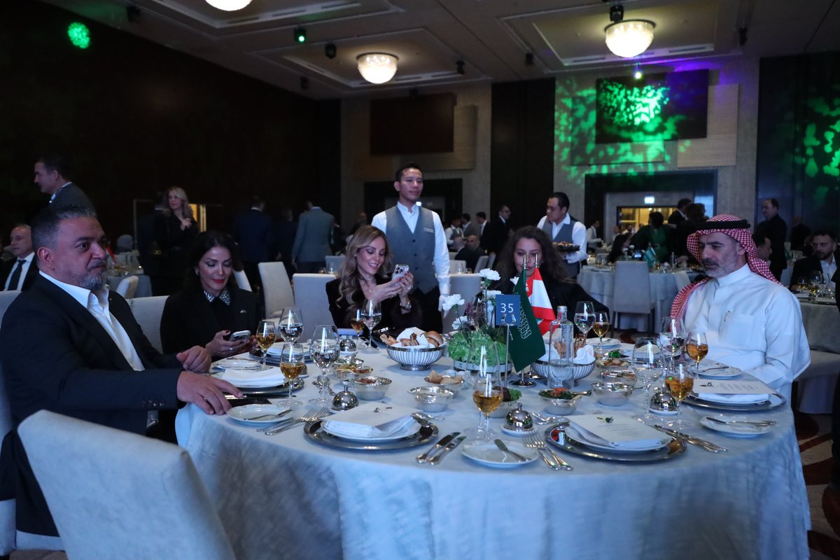 Lebanese executives Council LEC tweet media