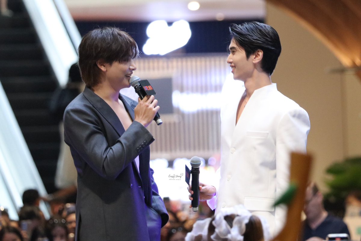 Crazy_Joong's tweet image. หล่อมาก

JOONGDUNK AT SIAM PARAGON
#SiamParagon20thAnniversaryxJoongDunk