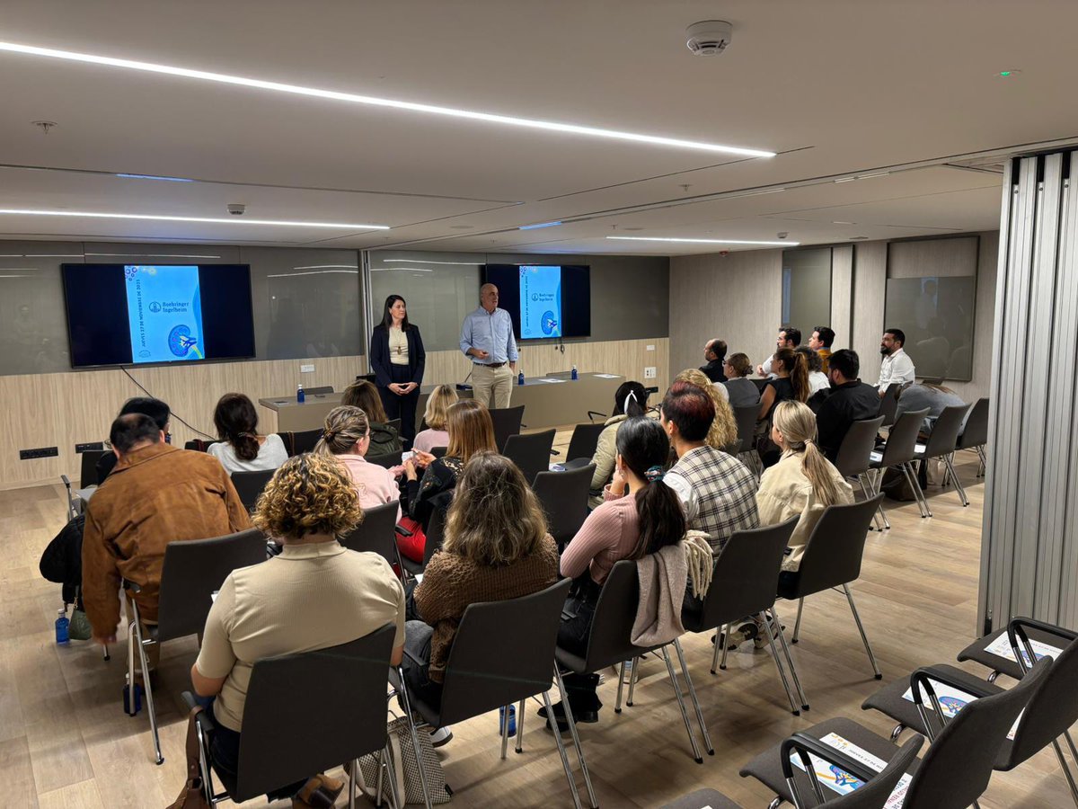 SCNefrologia's tweet photo. 📸Cerramos con éxito las Jornadas de Salud Renal Desde el Inicio, celebradas en los cuatro hospitales de referencia de Canarias.
HUC, CHUIMI, HUNSC, Hospital Dr. Negrín
Gracias a la colaboración de Boehringer Ingelheim y al compromiso de todos los profesionales que participaron. https://t.co/kRxuLfDlAb