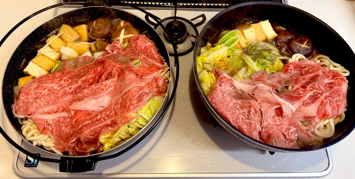 今日はすき焼き!!!!

もう休みが終わってしまう悲しい
いただきます🙏