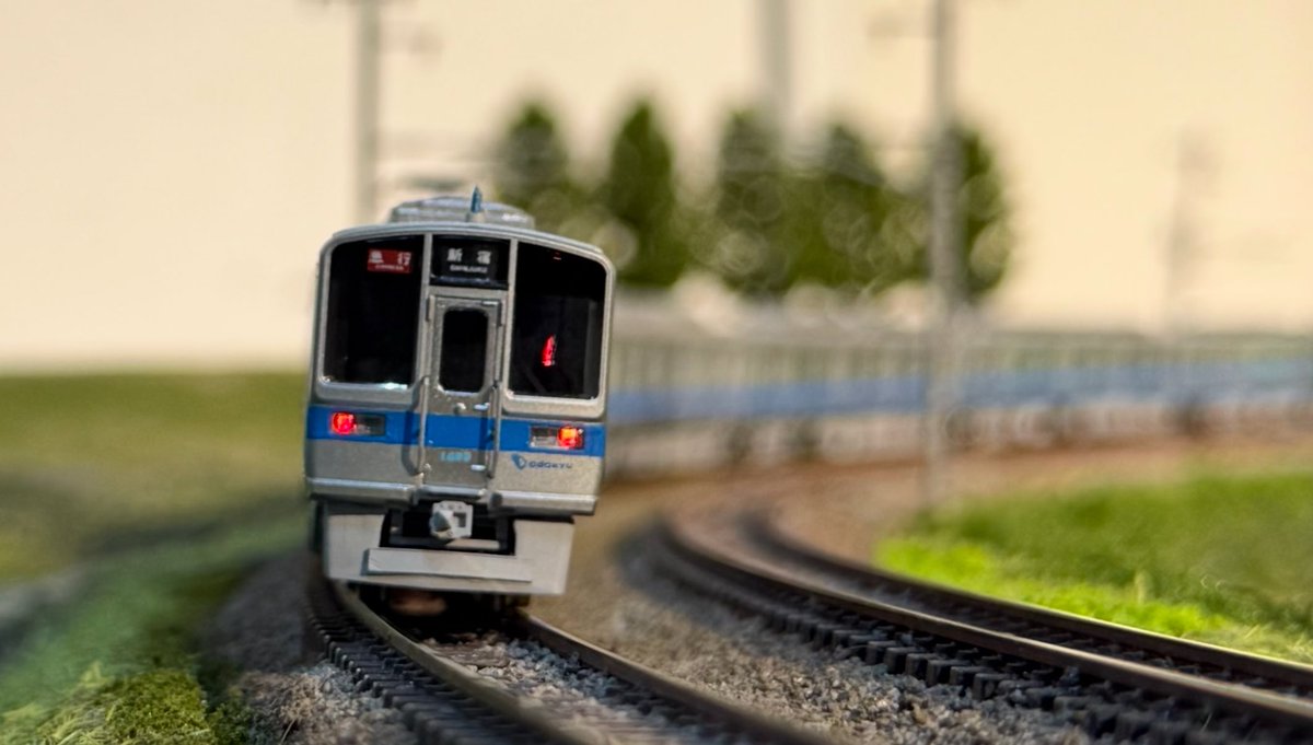 b20_modelling's tweet image. 昨日はせの鉄さん（@seno_railway）主催の小田急会でKYOの駅さまにお邪魔してきました！運転会って何ヶ月かぶり笑 Eキットマンさんが1階に来てくださって、走らせながらゆっくりお話しできたのは良い想い出です。せの鉄さん、ご参加の皆さま、ありがとうございました！！
#KYOの駅
#アンダーズKYOの駅