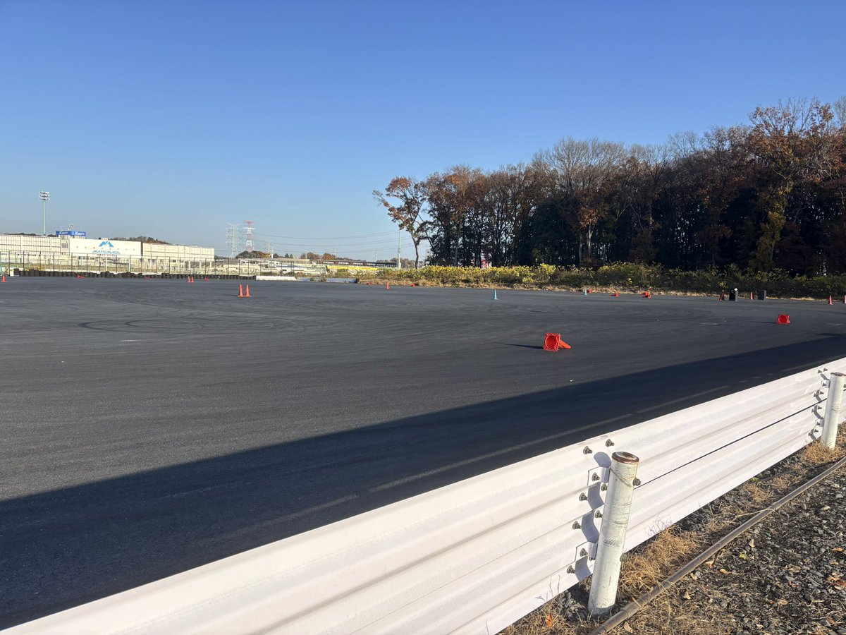 ishii518's tweet photo. 本日はジムカーナでした
楽しかったです https://t.co/8Su6eu5PLX