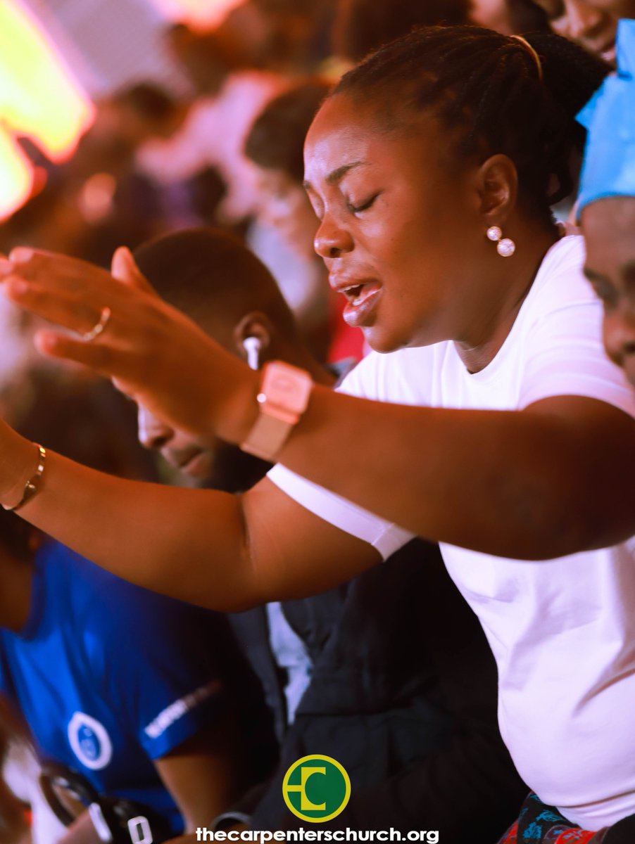 TCCPH's tweet photo. 📷 Jireh, You are enough
And I will be content
In every circumstance
Jireh, You are enough
#SoloMinistration #WorshipService #CombinedService #TheYearOfExceedinglyMuchMore #ChurchWithoutBorders #TCCPH https://t.co/hWcYnaN11Z