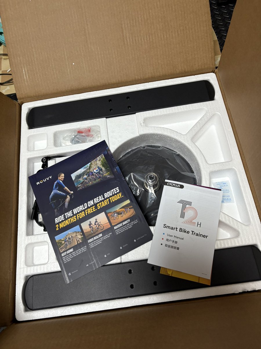 serfaiss's tweet image. スマートローラーデビューします。
ずいふとは感がえ中…

＃CYCPLUS
＃スマートローラー