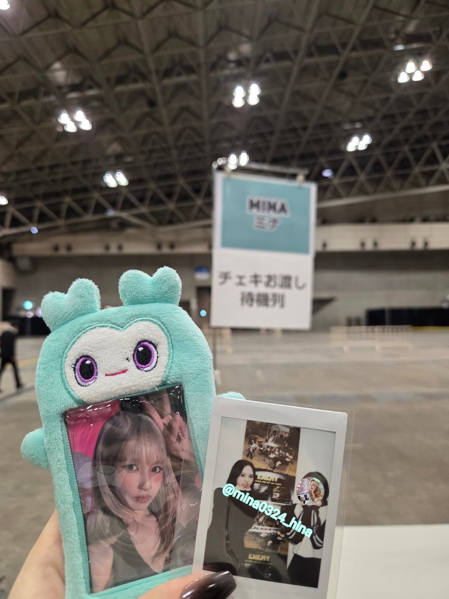 hina🐧🍭 tweet media