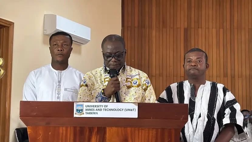 Eben_cobbinah's tweet photo. I was delighted to attend the 17th congregation of the @UMaTedugh on Saturday, alongside Honorable Joseph Nelson, Western Regional Minister, Honorable @Issah_Taylor , Member of Parliament for Tarkwa Nsuaem, and Honorable Mathew Aryeh,MCE for Prestea Huni Valley.

 #UMaT #Tarkwa https://t.co/8YpdcG6C1N