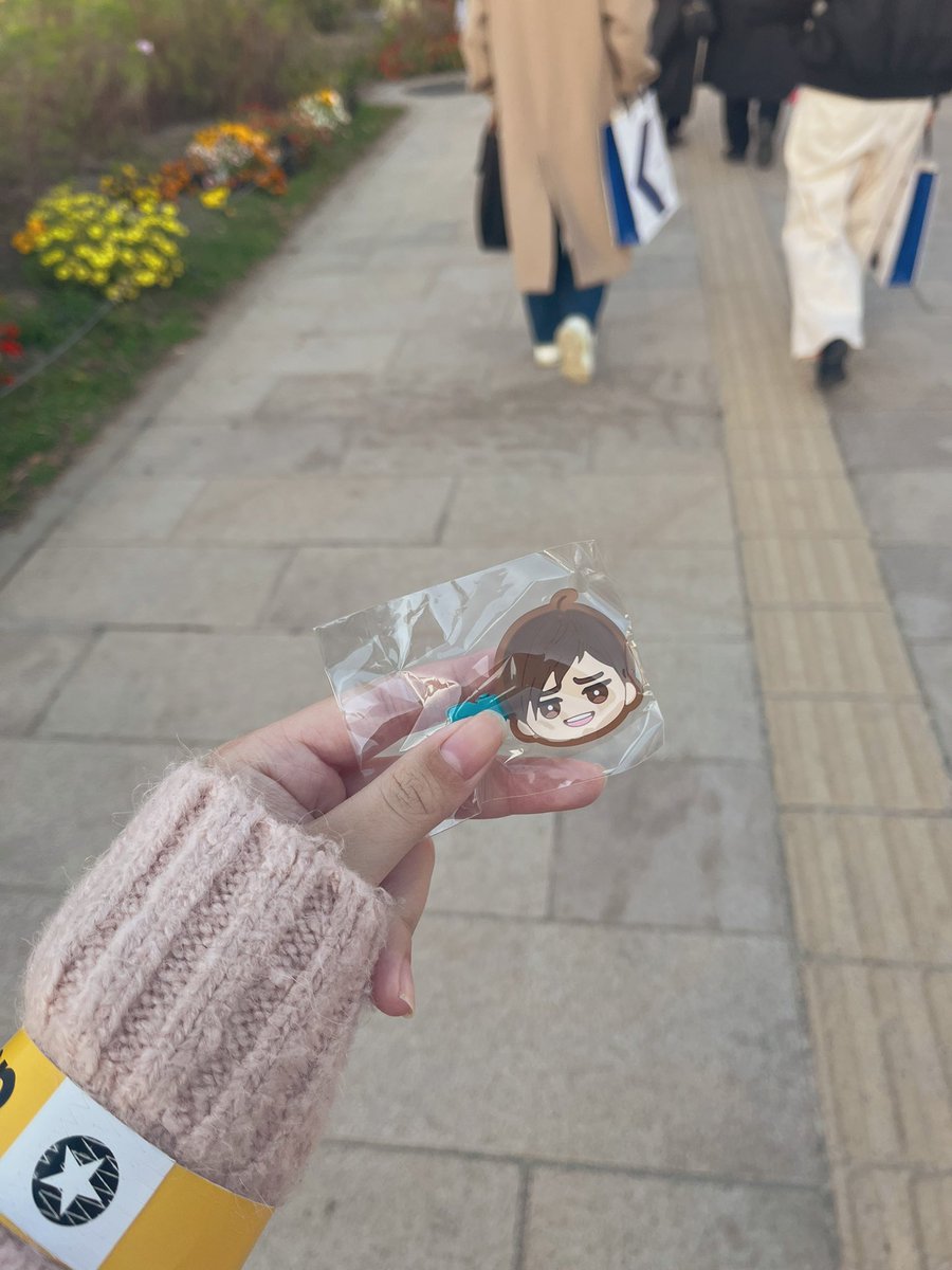 nuko_osamu's tweet photo. 誕生日にスカイさんに会えてよかった~‼️
にろ貰えてめちゃはぴ🥹🥹ありがとうございます！！@Sky_0326 https://t.co/W3McqBjlLg