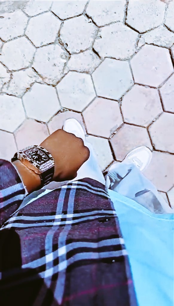 Okarunofweb3's tweet image. Happy Sunday CT 

The year is wrapping up, and I’m grateful for strength, growth, and grace.

GM 🧡 
And have a blessed Sunday.