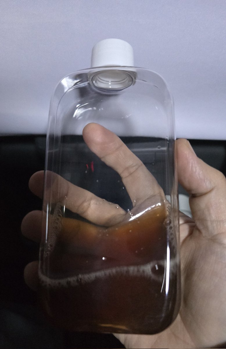 917Cu's tweet image. 생일축하하는곳인데 선물은 제가 다 받아온 이기분 후훗.웃긴건 자쳘서 건너편앉으신 외국인분이 제가음료를마시는데 좀 이상하게쳐다본다는기분?ㅋ🤣(오해소지의음료통ㅎ)너무나도 정성스러운 생일카페 준비하시느라 감사하고 고생하셨습니다
#홍실퀘스트 #RedThreadQuest #LEEYEON_1202